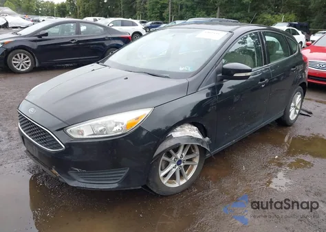 2016 Ford Focus Se z USA, uszkodzony, nr VIN 1FADP3K27GL357168